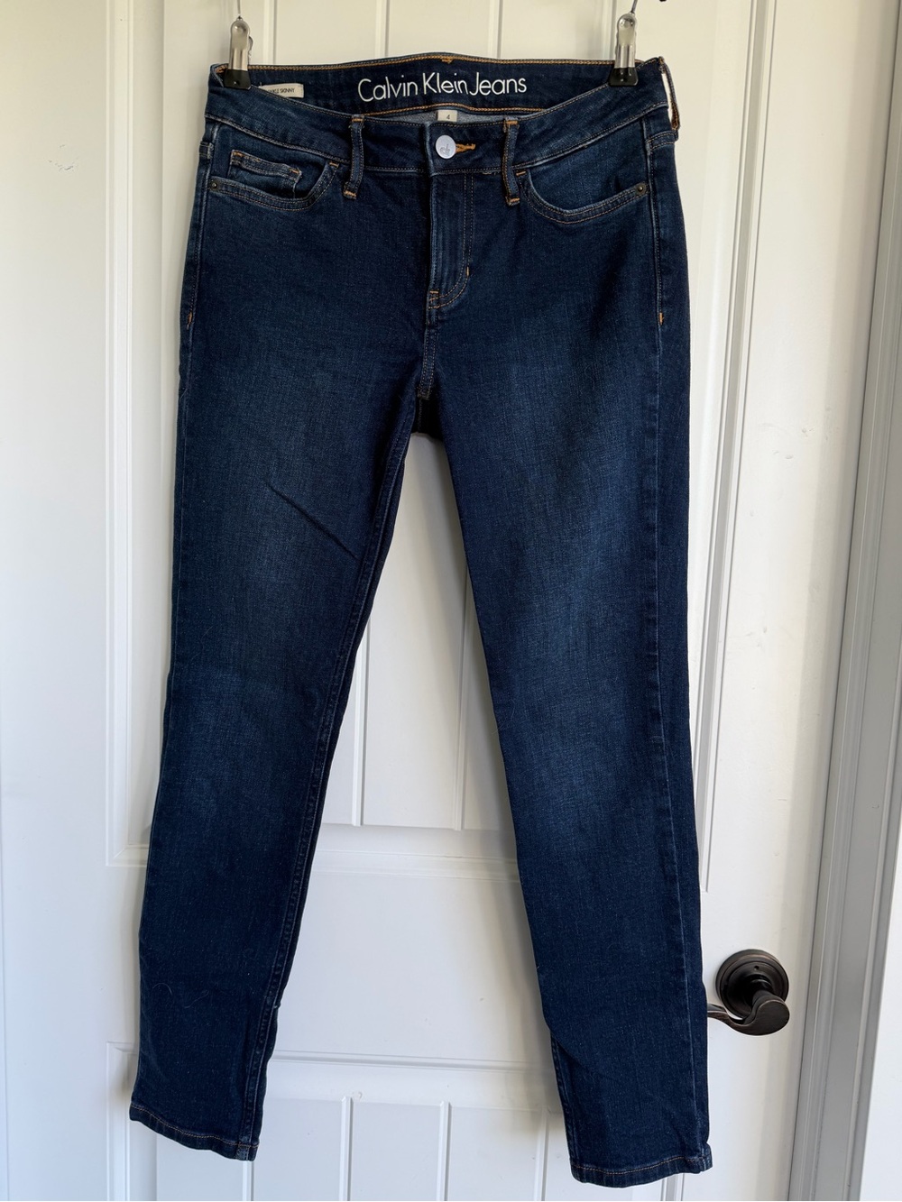 Calvin Klein Ankle Skinny Jeans, Size 4